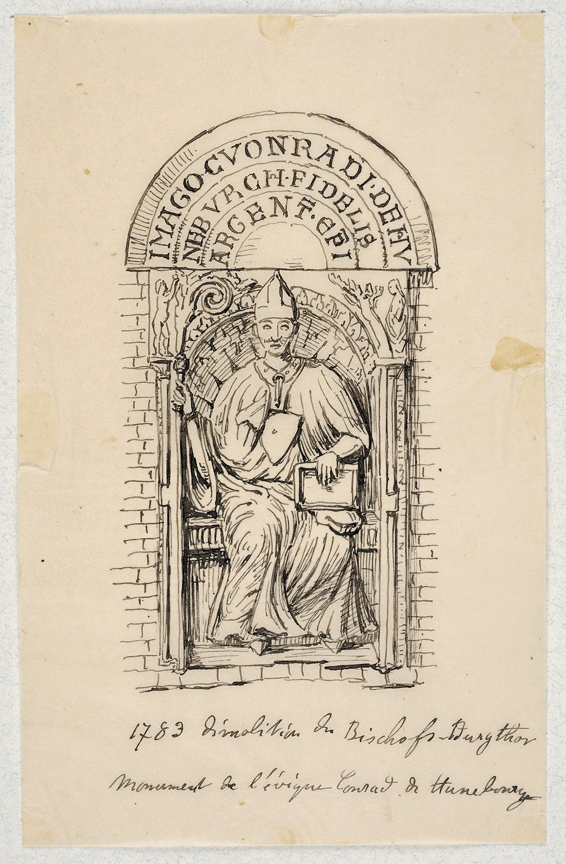 VUE DE STRASBOURG : RELIEF DE LA PORTE DE SPIRE : L'EVEQUE CONRAD DE HUNEBOURG