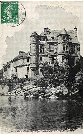 31 (?) . - Espalion (Aveyron). L'Ancien Palais de Justice